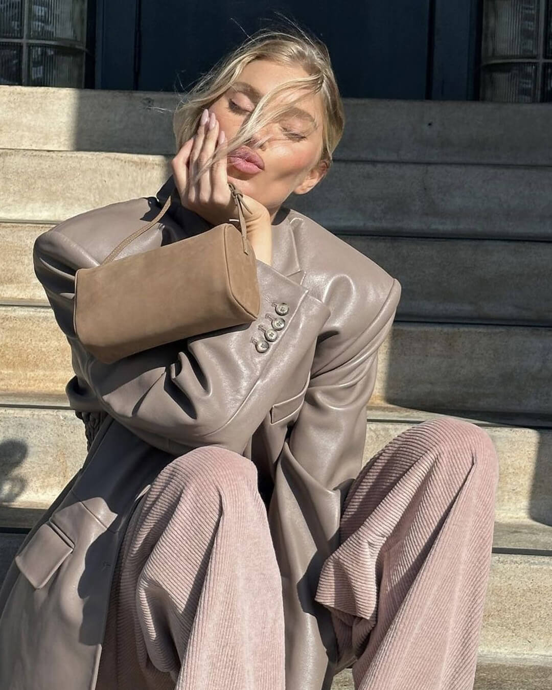 Melangé- Wildleder Mini Schultertasche