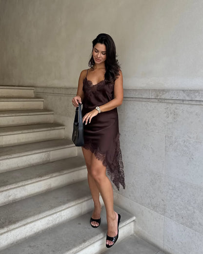 Melangé- Arah Asymmetrisches Satin-Spitzen-Midikleid